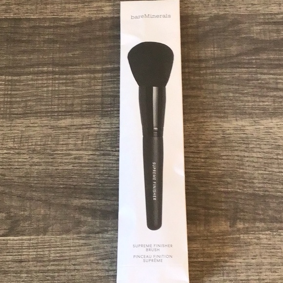 Bare Minerals Supreme Finisher Brush - Picture 3 of 6